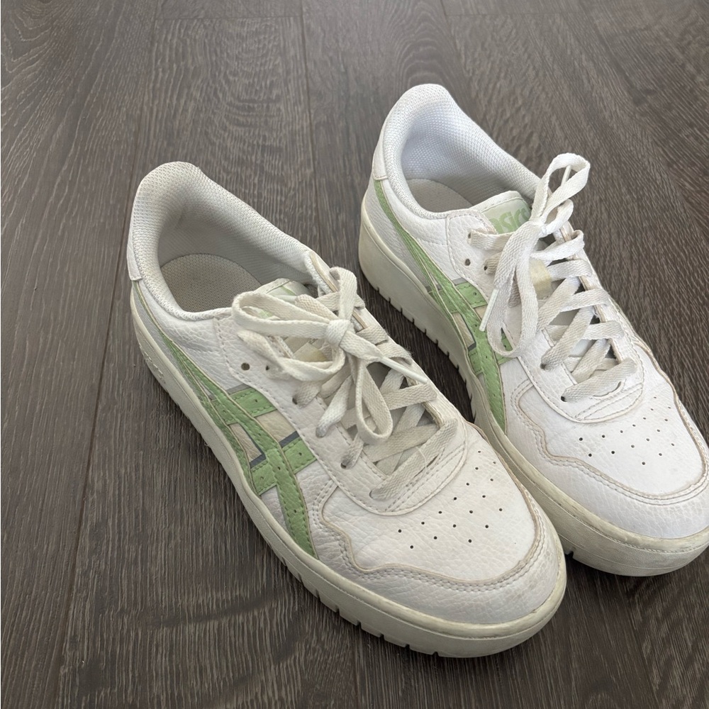 ASICS Women's White and Light Green Platform Sneakers - Picture 4 of 5